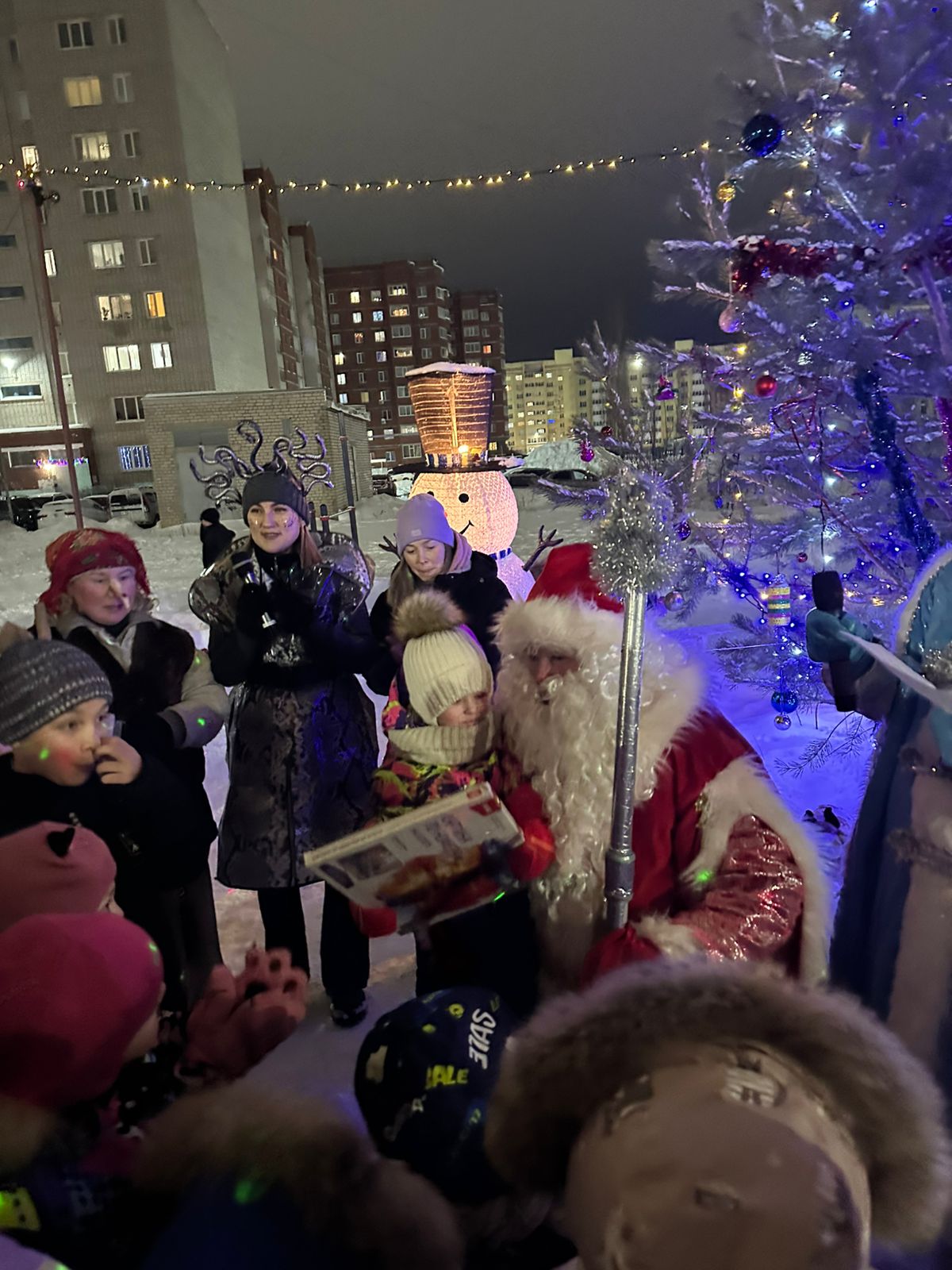 Новогодний городок на НБШ